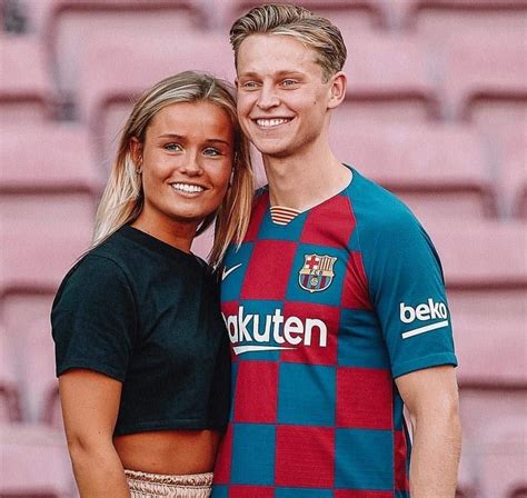 mikky kiemeney|frenkie de jong baby.